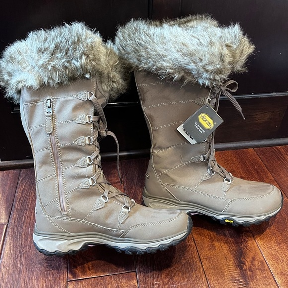 EDDIE BAUER SOLSTICE 2.0 WATERPROOF WEATHERPROOF SNOW HIKING BOOTS Size 9 NWT - Picture 4 of 8